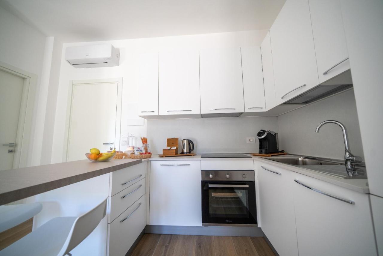 Dimore Capirro Charming Family House ตรานิ ภายนอก รูปภาพ