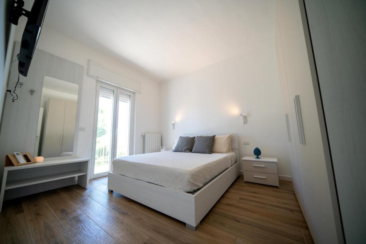 Dimore Capirro Charming Family House ตรานิ ภายนอก รูปภาพ