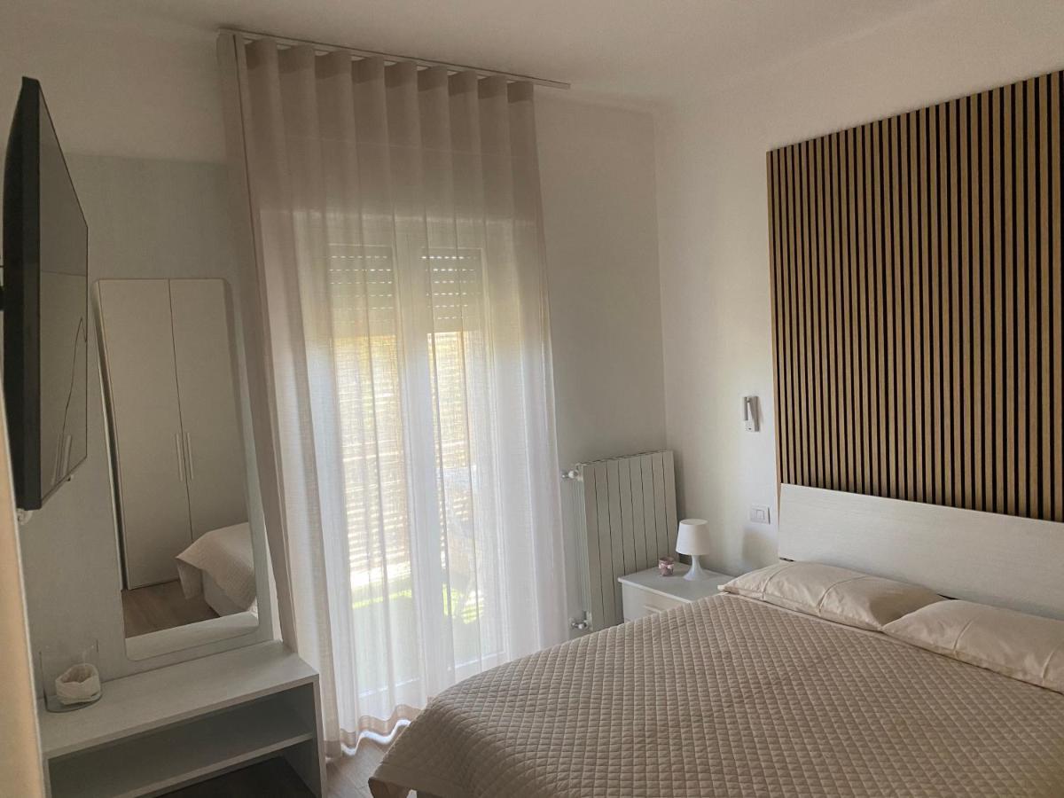 Dimore Capirro Charming Family House ตรานิ ภายนอก รูปภาพ